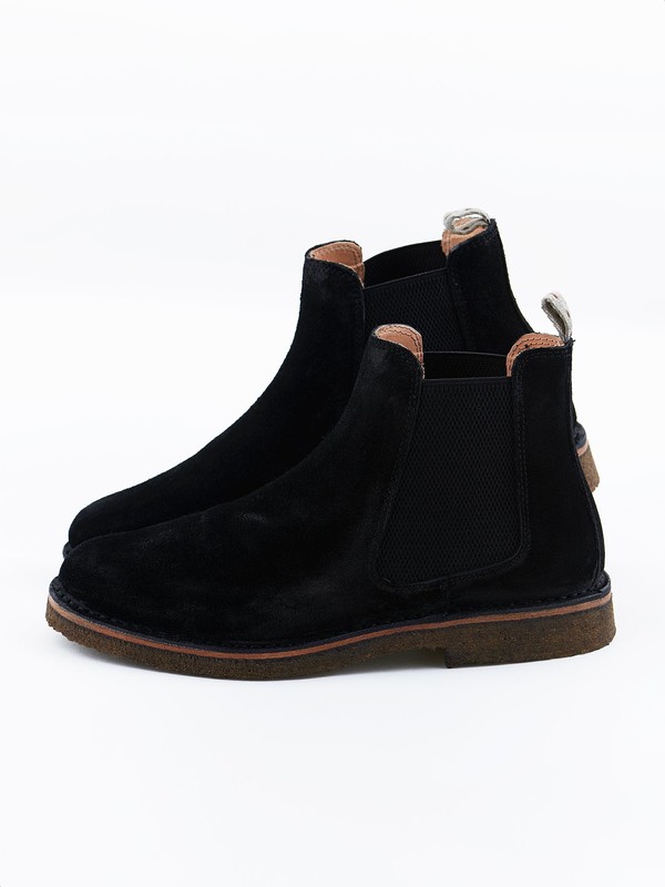 suede rubber sole boots