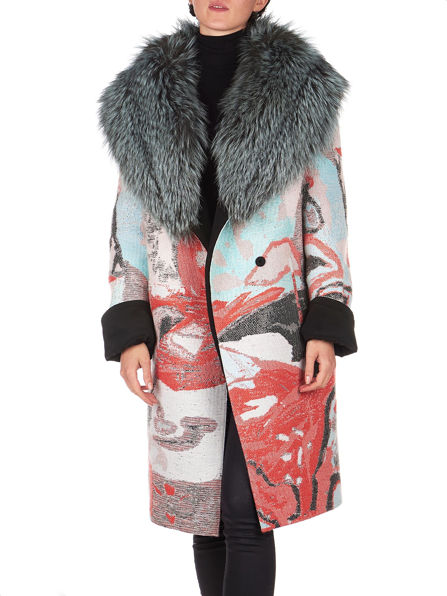cappotto con collo di pelliccia