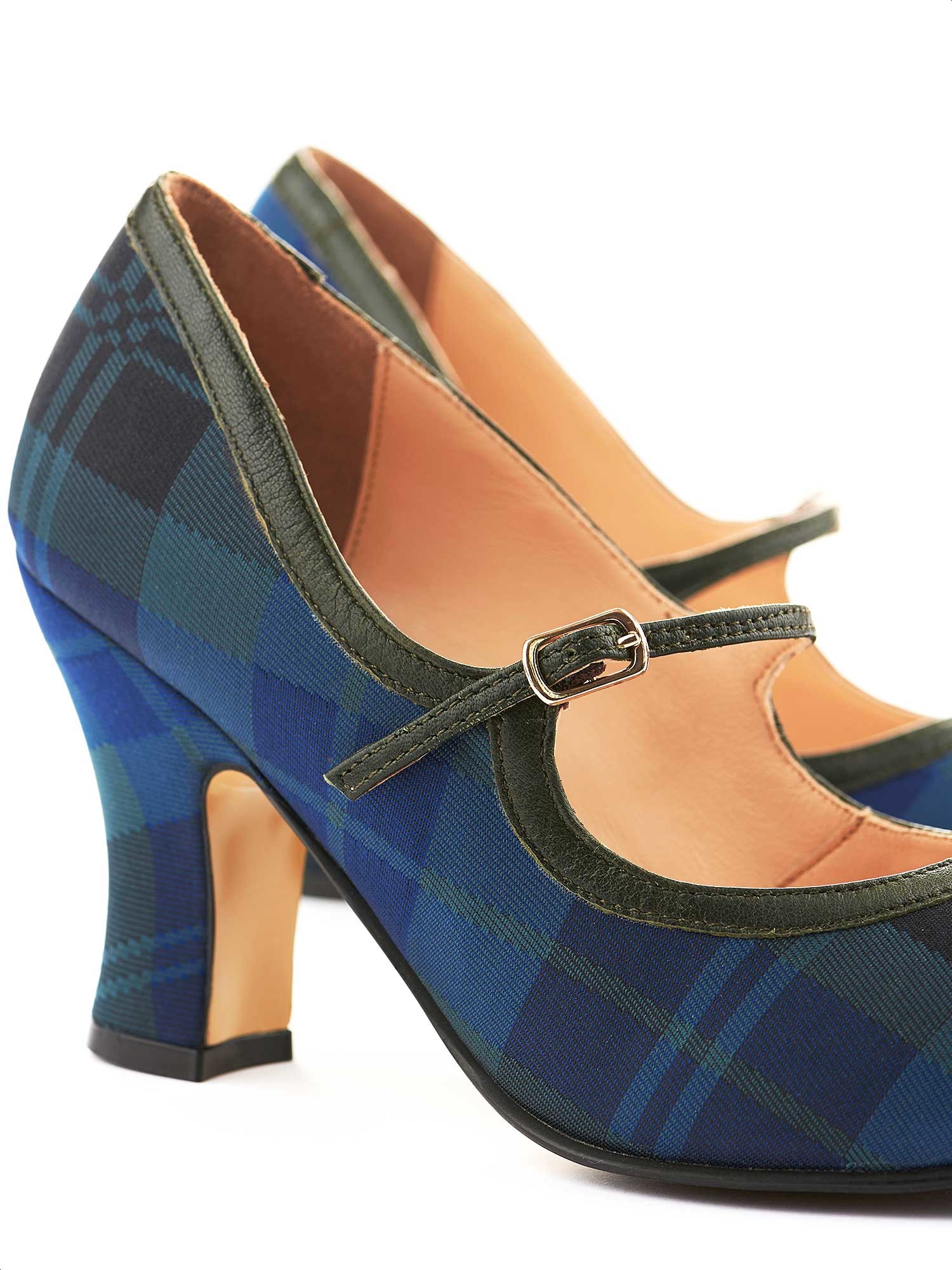 DORA Chaussure colorée à talon bas