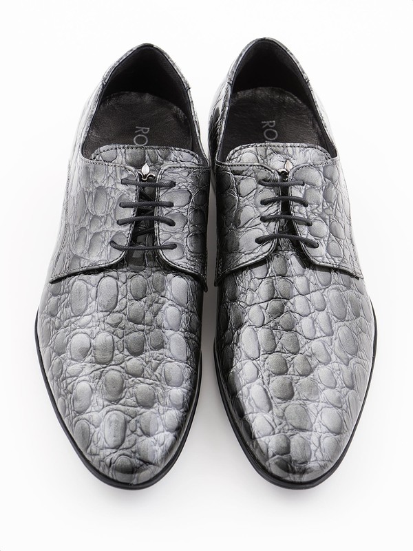 gray crocodile shoes