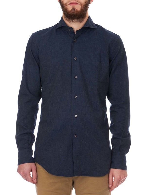 Men's flannel shirt in blue color - The Sartorialist