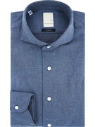 men light blue button up shirt